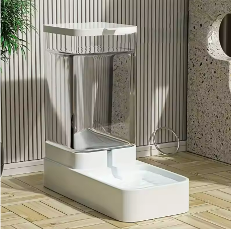 Automatic Gravity-Fed Feeding & Water Station